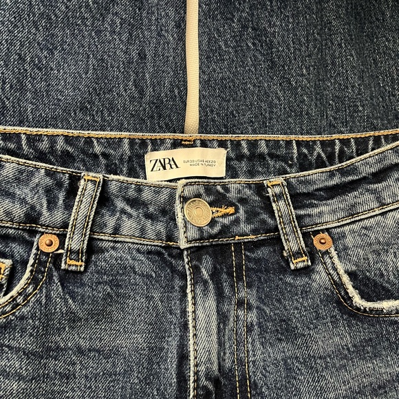 Zara Straight Jeans Size 6 - Picture 4 of 9
